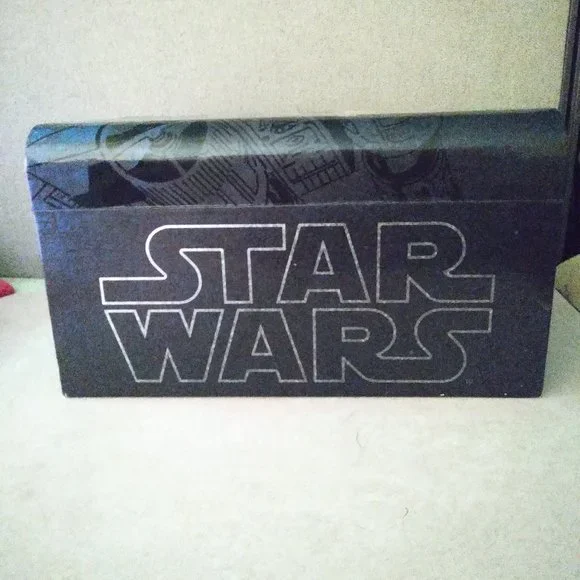 Star Wars Clasp Chest solofficialkw.com
